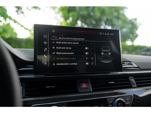 Audi RS4 Avant quattro 2021 Benzine 17