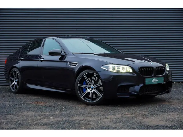 BMW M5 5-serie Competition Edition 2017 Benzine 11