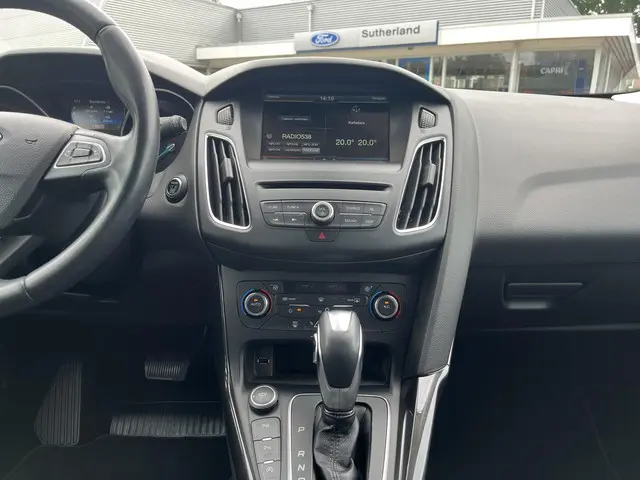 Ford Focus 1.5 Ecoboost Titanium 2015 Benzine 16