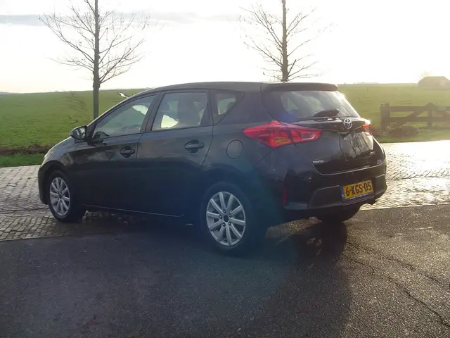 Toyota Auris 1.3 Comfort / NAP / PDC 2013 Benzine 8