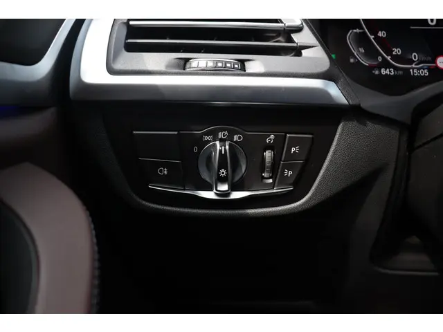 BMW X3 xDrive20i 2023 Benzine 40