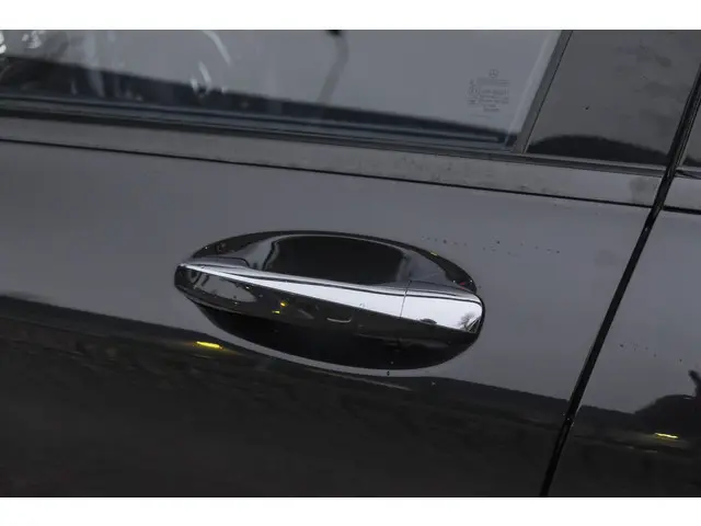 Mercedes-Benz GLC GLC43 AMG 367pk 4MATIC 2017 Benzine 23