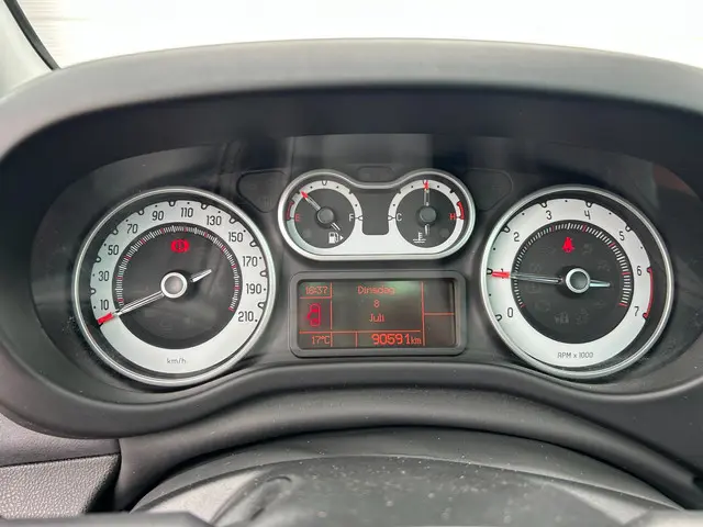 Fiat 500L 0.9 TwinAir Lounge 2013 Benzine 11