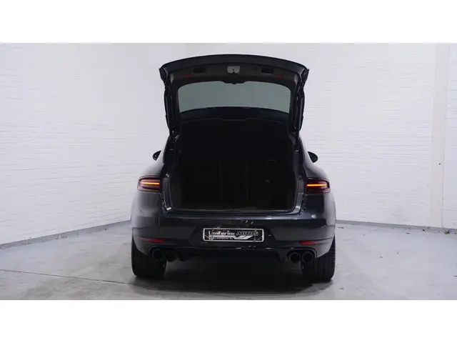 Porsche Macan 3.0 GTS 2016 Benzine 50