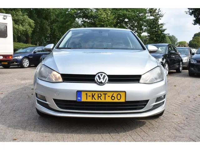 Volkswagen Golf 1.2 TSI Highline 2013 Benzine 8