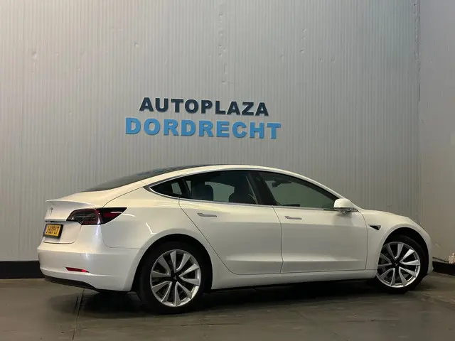 Tesla Model 3 Standard RWD Plus 60 kWh 2020 Elektrisch 8