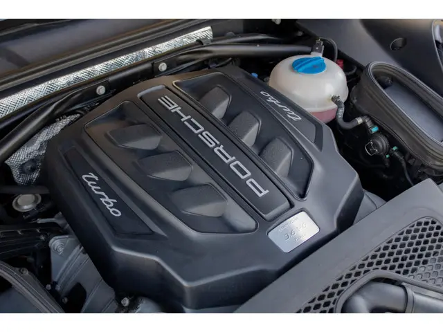 Porsche Macan 3.6 Turbo 2014 Benzine 38