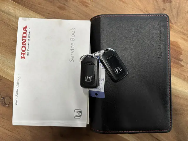 Honda HR-V 1.5 i-VTEC Executive 2016 Benzine 41