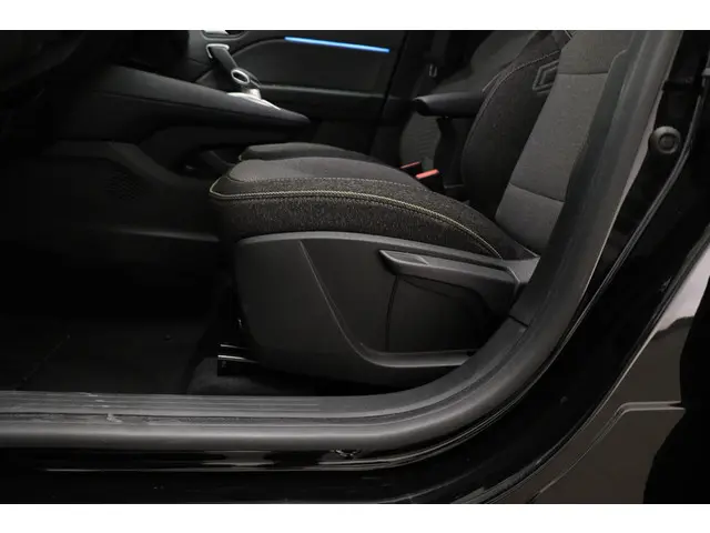 Renault Captur 1.3 mild hybrid 160 techno 2025 Benzine 27