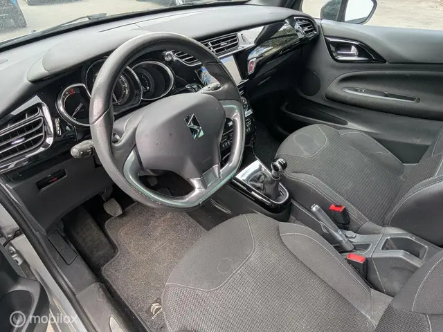 Citroën DS3 1.2 VTi So Chic 2013 Benzine 6
