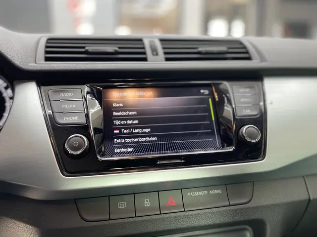 Škoda Fabia 1.0 TSI Ambition 2021 Benzine 16