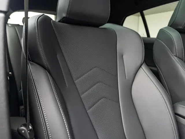 BMW 1 Serie 120 2025 Benzine 12