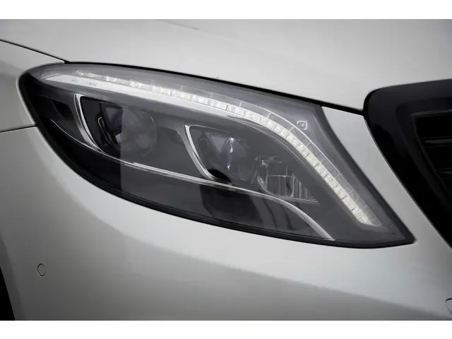 Mercedes-Benz S-Klasse 400 HYBRID Prestige 2016 Benzine 10