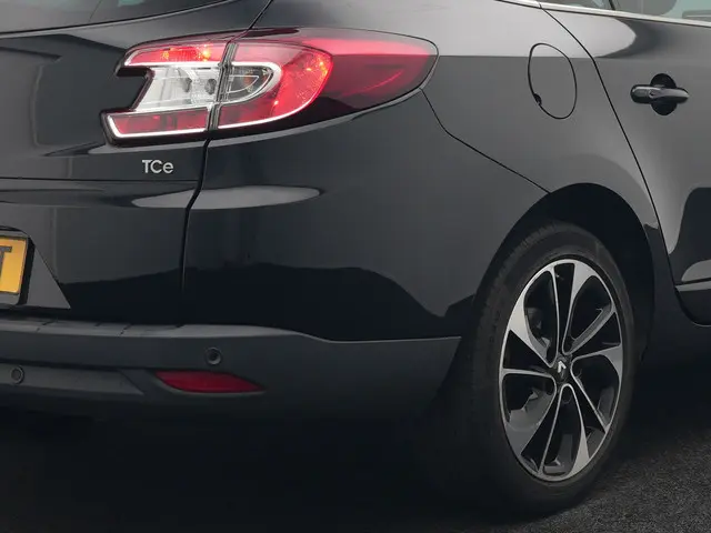 Renault Mégane Estate 1.2 TCe BOSE 116pk 2016 Benzine 8