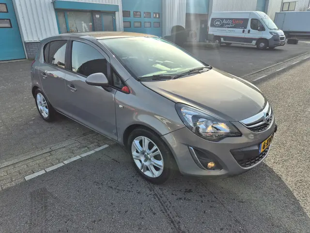 Opel Corsa 1.2-16V BlitZ Navi Nap 2014 Benzine 7