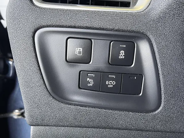 Citroën C4 1.2 PureTech Exclusive 2014 Benzine 35