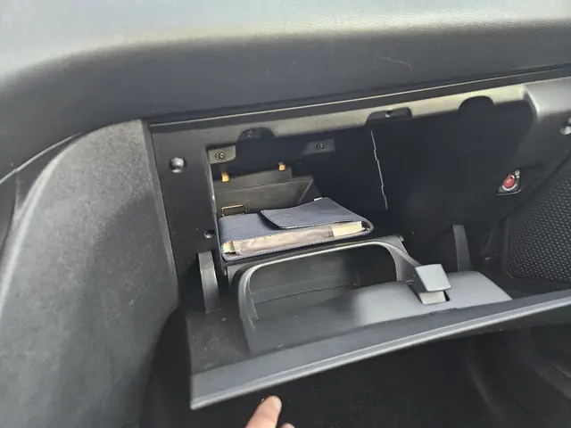 Peugeot 208 1.2 PureTech Active 2016 Benzine 14