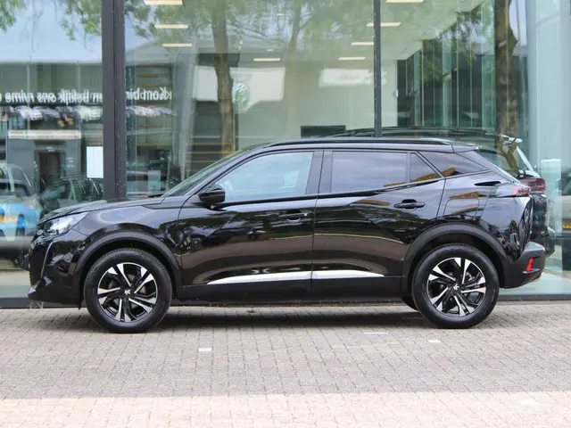 Peugeot 2008 1.2 PureTech Allure Pack 2023 Benzine 11