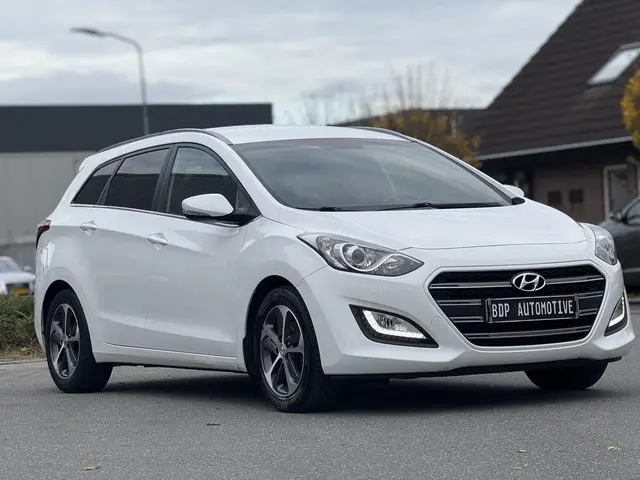 Hyundai i30 1.6 GDi Comfort 2016 Benzine 7