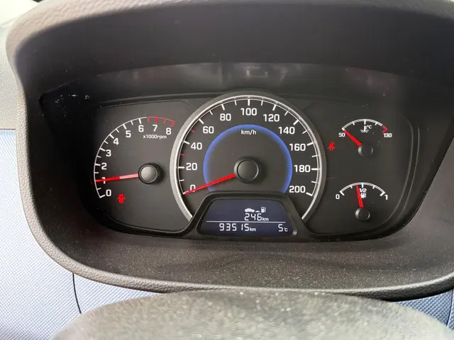 Hyundai i10 1.0i i-Motion Comfort 2017 Benzine 11