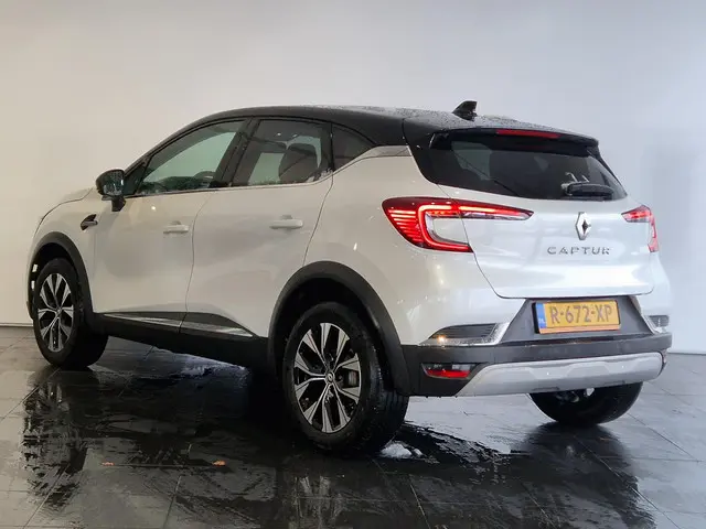 Renault Captur 1.0 TCe 90 techno 2022 Benzine 6