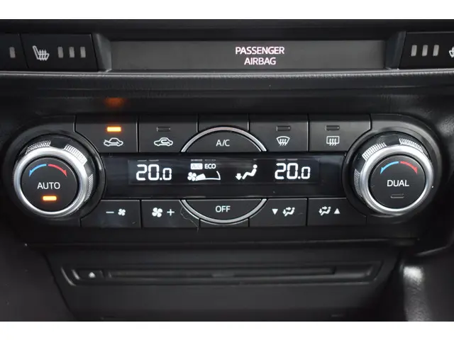 Mazda 3 2.0 SkyActiv-G 120 GT-M 2017 Benzine 11