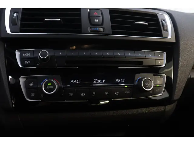 BMW 1 Serie 125i M-sport Led ALL-Black 2016 Benzine 21