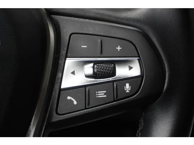 BMW 3 Serie Touring 330e 2021 Hybride Benzine 27