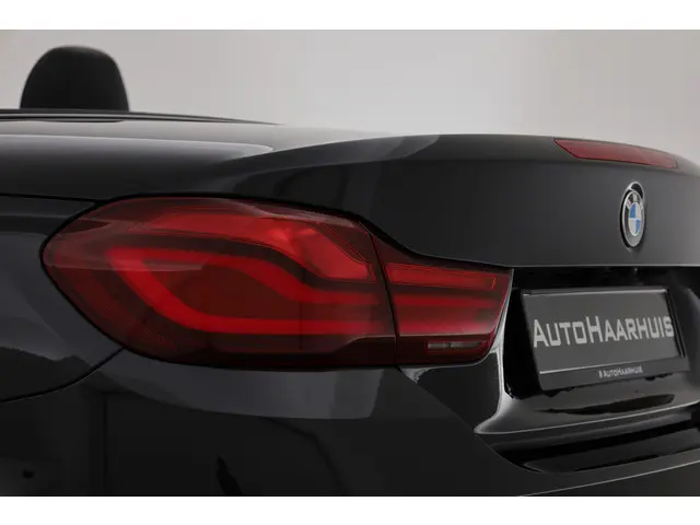 BMW M4 4-serie Cabrio Competition 2020 Benzine 42