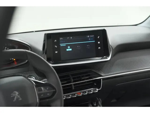 Peugeot 208 PureTech 100 Allure Pack 2023 Benzine 48