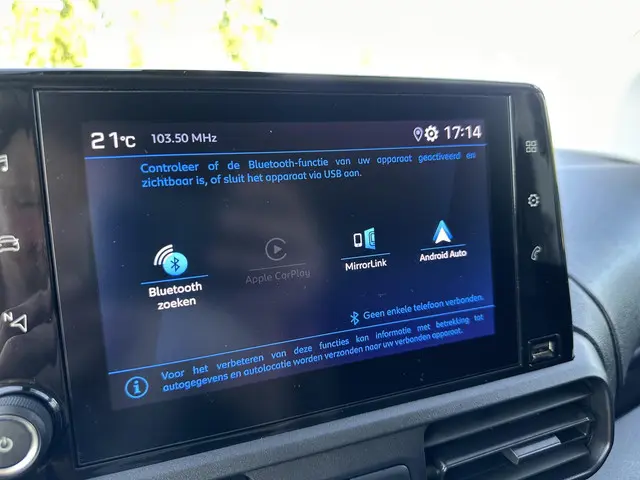 Peugeot Partner 1.5 BlueHDi 130 EAT8 S&S L1 2024 Diesel 23
