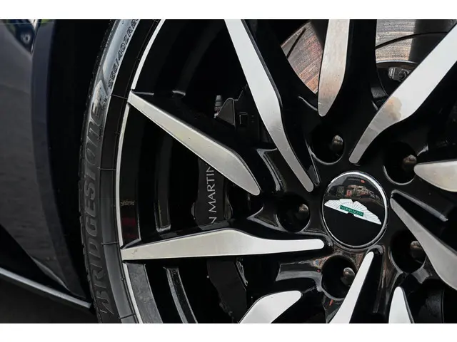 Aston Martin DB11 5.2 V12 2016 Benzine 12