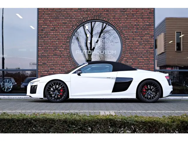 Audi R8 Spyder 5.2 V10 Quattro 2017 Benzine 2