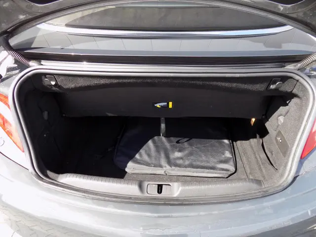 Opel Cascada 1.6 Turbo Cosmo Xenon 2014 Benzine 14