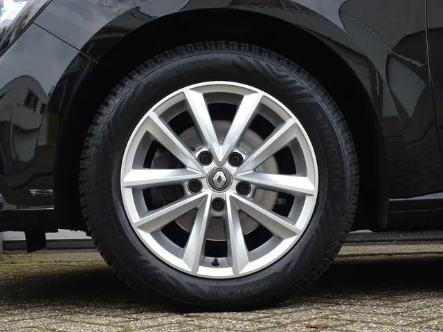 Renault Mégane Estate 1.2 TCe Limited 2017 Benzine 6