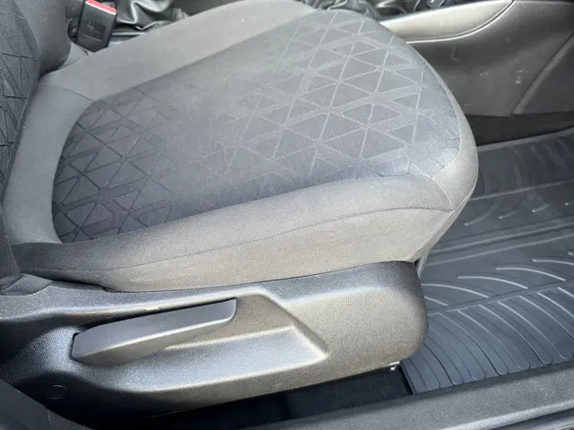 Opel Corsa 1.0 Turbo 120 Jaar Edition 2019 Benzine 34