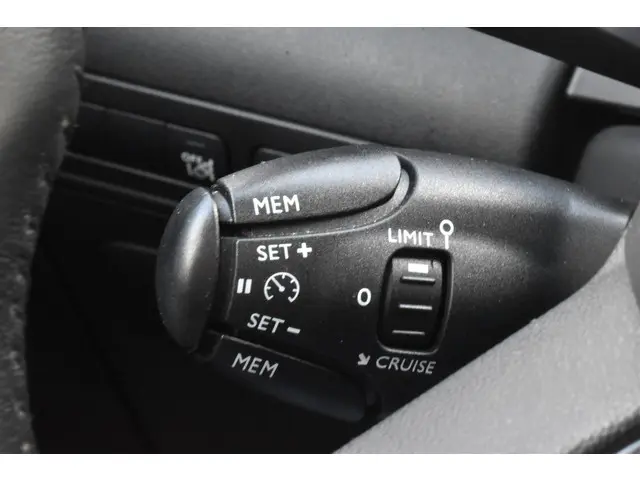 Citroën C3 Aircross PureTech 110 S&S Feel 2020 Benzine 21