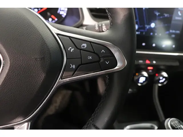 Renault Captur 1.0 TCe 90 evolution 2024 Benzine 17