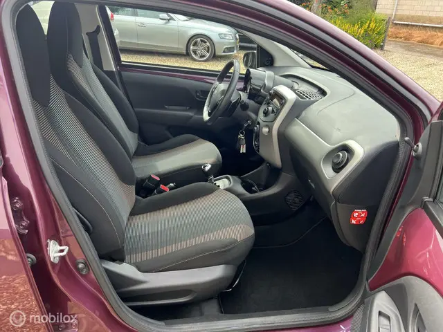 Peugeot 108 1.0 VTi Allure TOP! 2015 Benzine 11