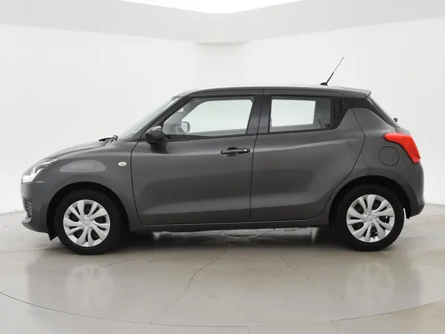 Suzuki Swift 1.2 COMFORT SMART HYBRID 2021 Benzine 5