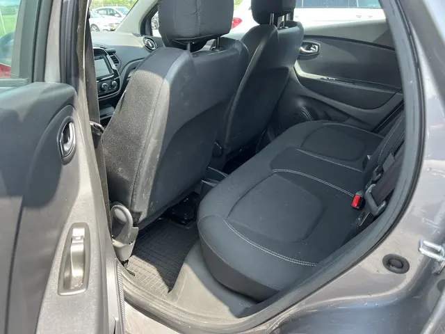 Renault Captur 0.9 TCe Version S 2019 Benzine 10