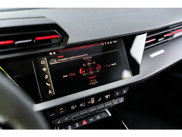 Audi RS3 2.5 TFSI RS 3 quattro 2023 Benzine 76