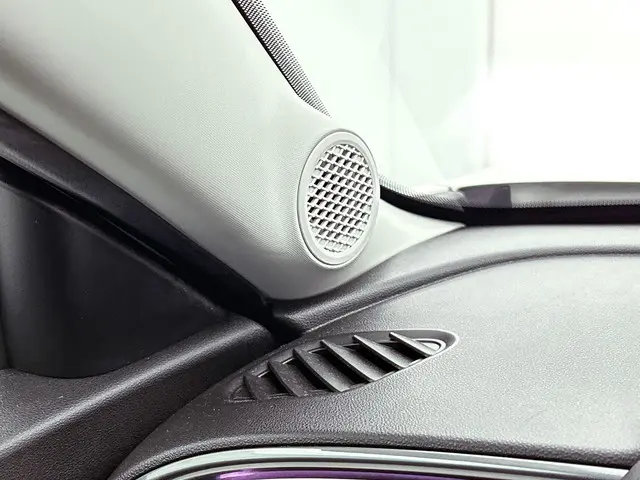 Fiat 600 1.2 Hybrid Bicolore 2024 Benzine 18