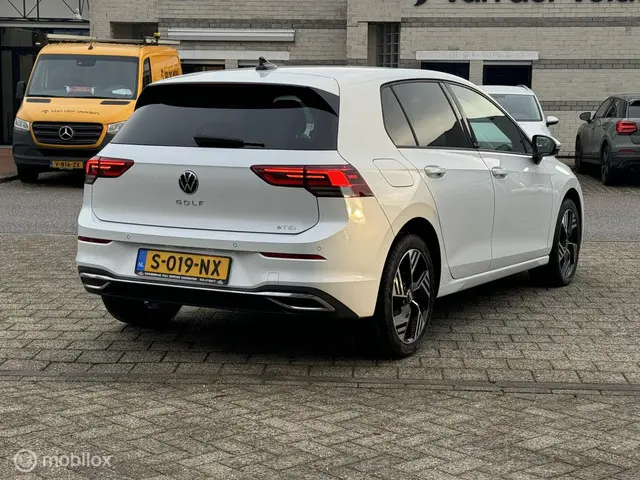 Volkswagen Golf 1.5 eTSI 2022 Benzine 4