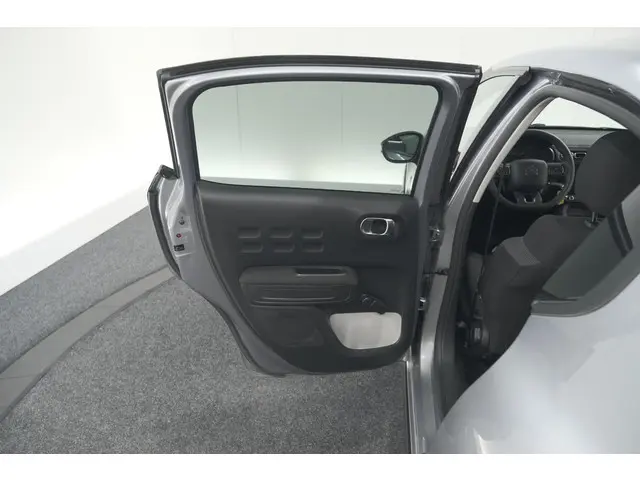 Citroën C3 PureTech 110 EAT6 Max 2024 Benzine 56