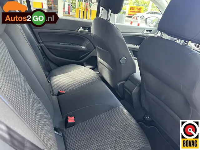 Peugeot 308 1.2 PureTech Access 2019 Benzine 25