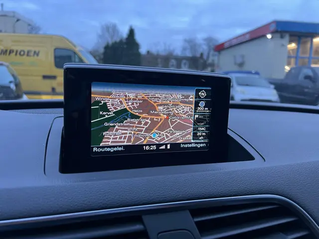 Audi Q3 1.4 TFSI CoD Design Pro Line Plus 2018 Benzine 17