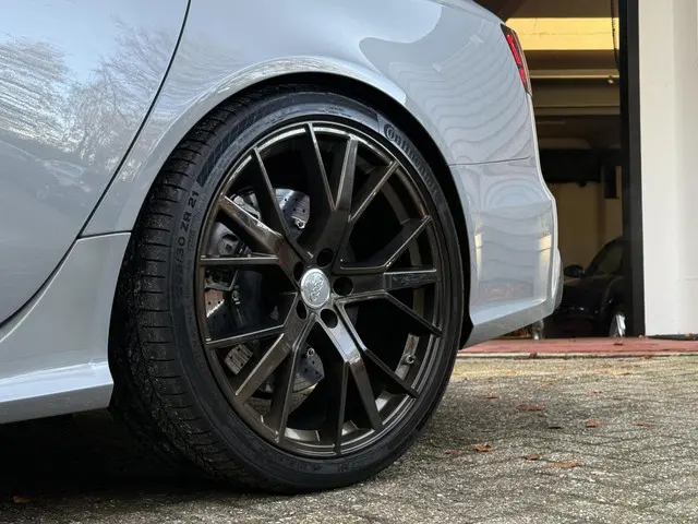 Audi RS6 Avant 4.0 TFSI RS 6 / Full options! 2014 Benzine 47