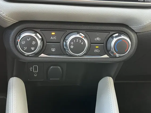 Nissan Micra 1.0 IG-T N-Connecta 2020 Benzine 13