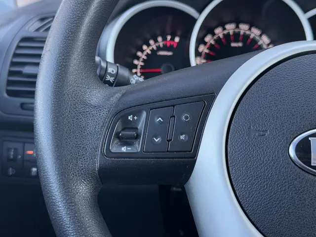 Kia Venga 1.4 CVVT Plus Pack 2013 Benzine 13